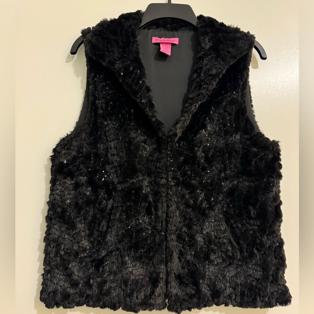 Betsey Johnson Black Faux Fur Vest - Picture 4 of 10